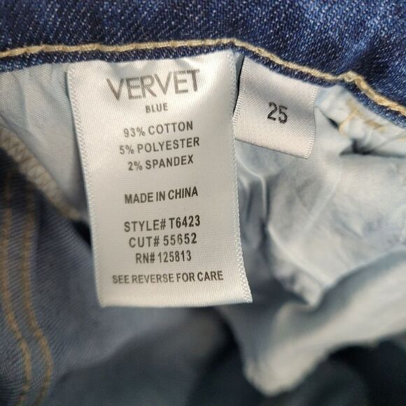 Vervet by Flying Monkey High Rise Slant Hem Flare Jeans Blue Size 25 - Picture 6 of 9